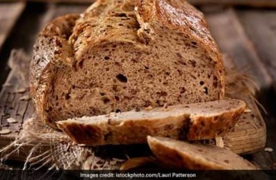Opting for Bread in a high-protein Diet
